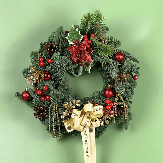 Christmas Wreath with Decoration - 30cm