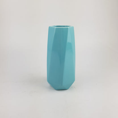 Ceramic Vase(⌀ 6.5cm x H18.5cm)