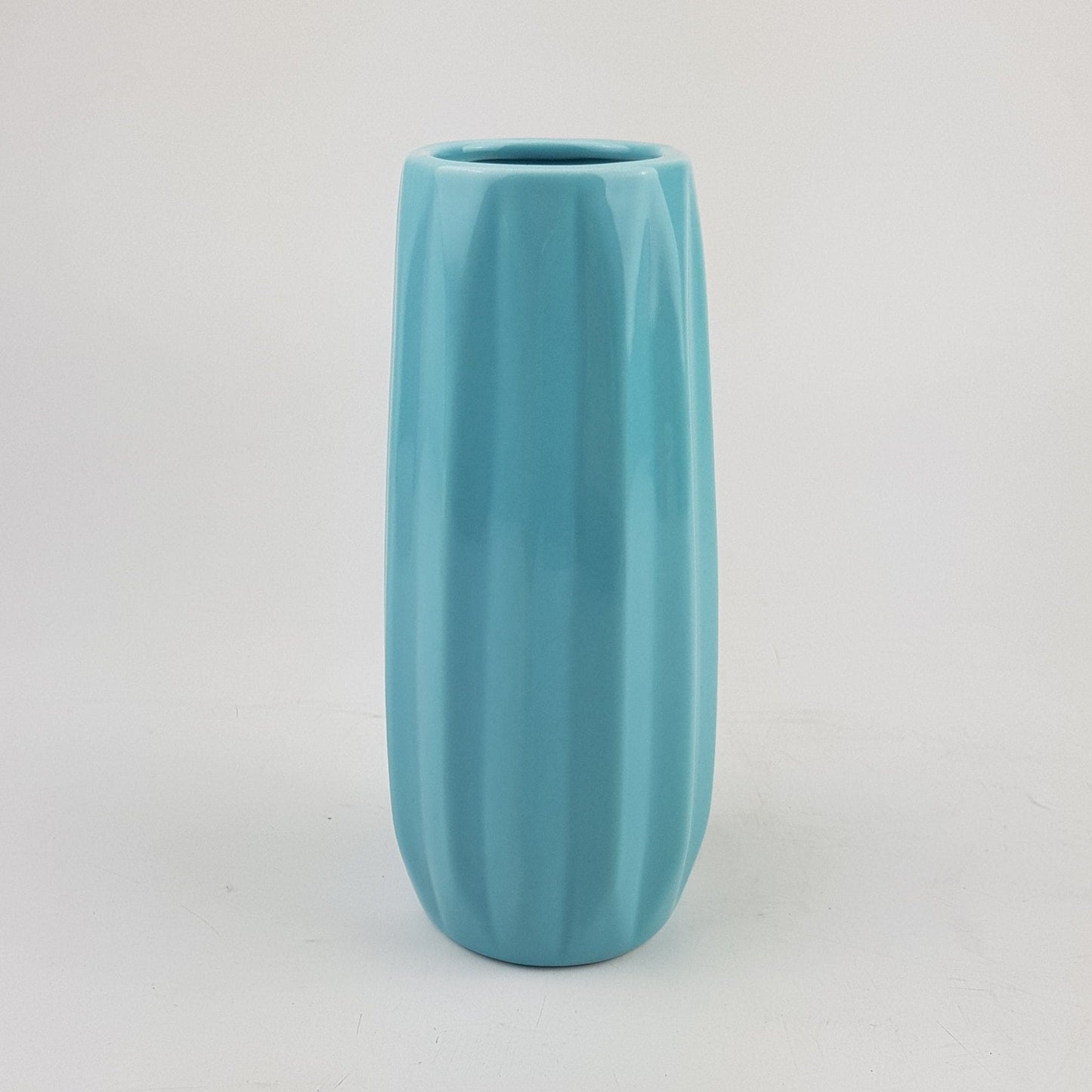 Ceramic Vase (⌀6cm x H18cm)