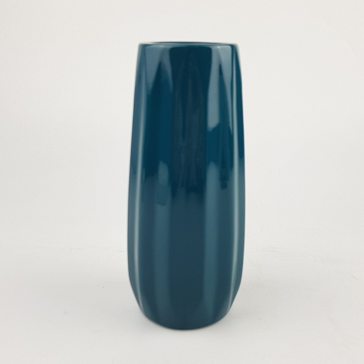 Ceramic Vase (⌀6cm x H18cm)